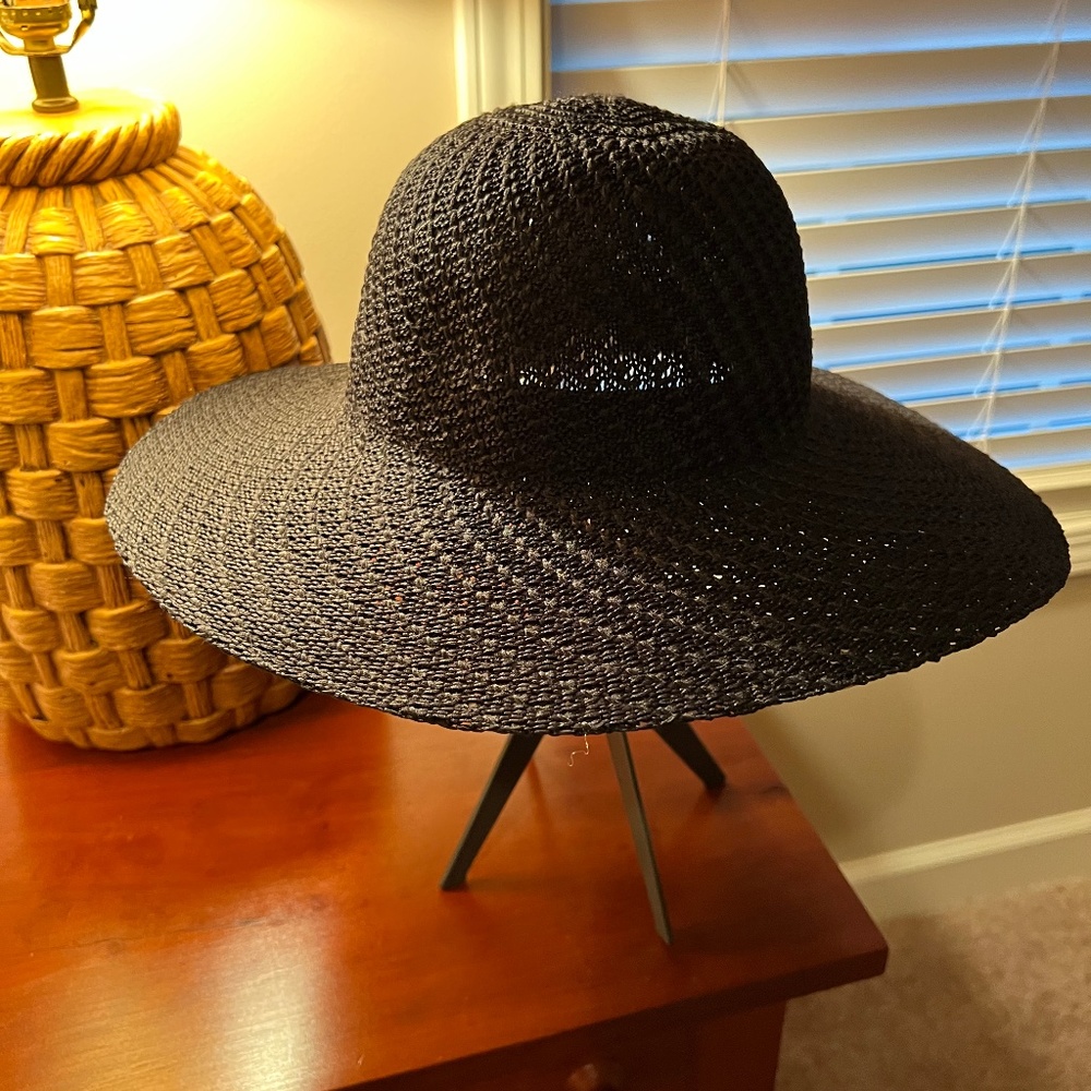 Black Straw Hat